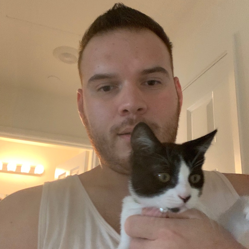 Meet your Posher, Felipe
